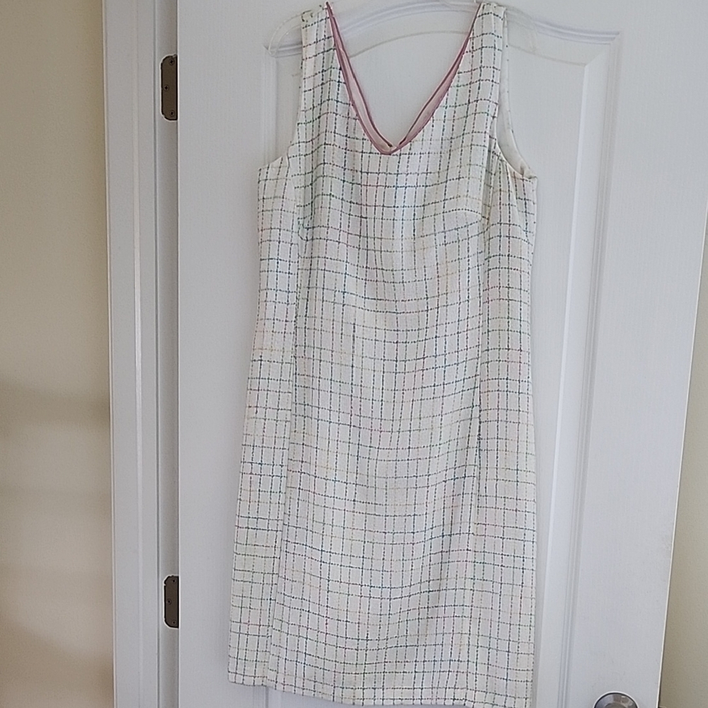 Chic White Plaid Sleeveless Dress